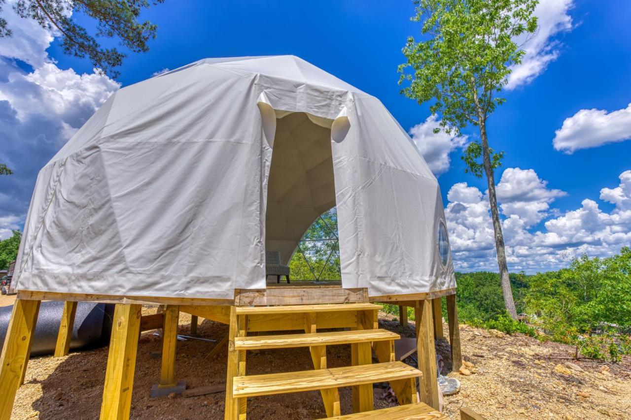 The Gemini-A Dreamy, Waterfront Tiny Cabin Rogersville Bagian luar foto